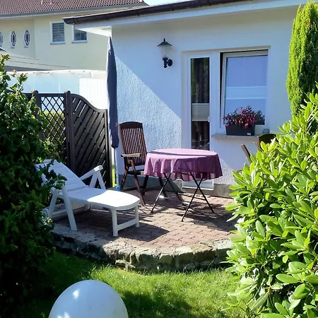 Ferienhaeuser Am Teich In Holiday home