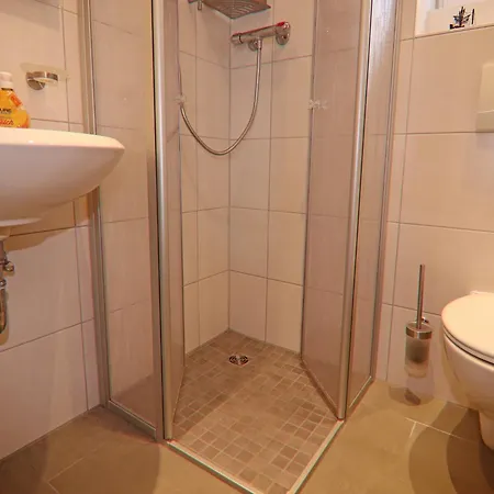 Ferienhaeuser Am Teich In Holiday home Zinnowitz
