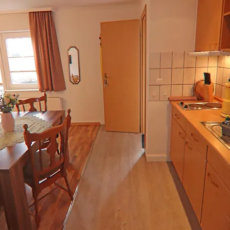 Ferienhaeuser Am Teich, Holiday home *